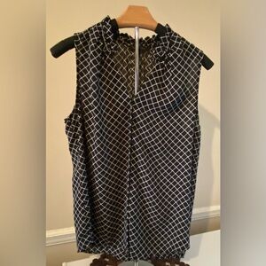 Banana Republic Sleeveless Black and White Top